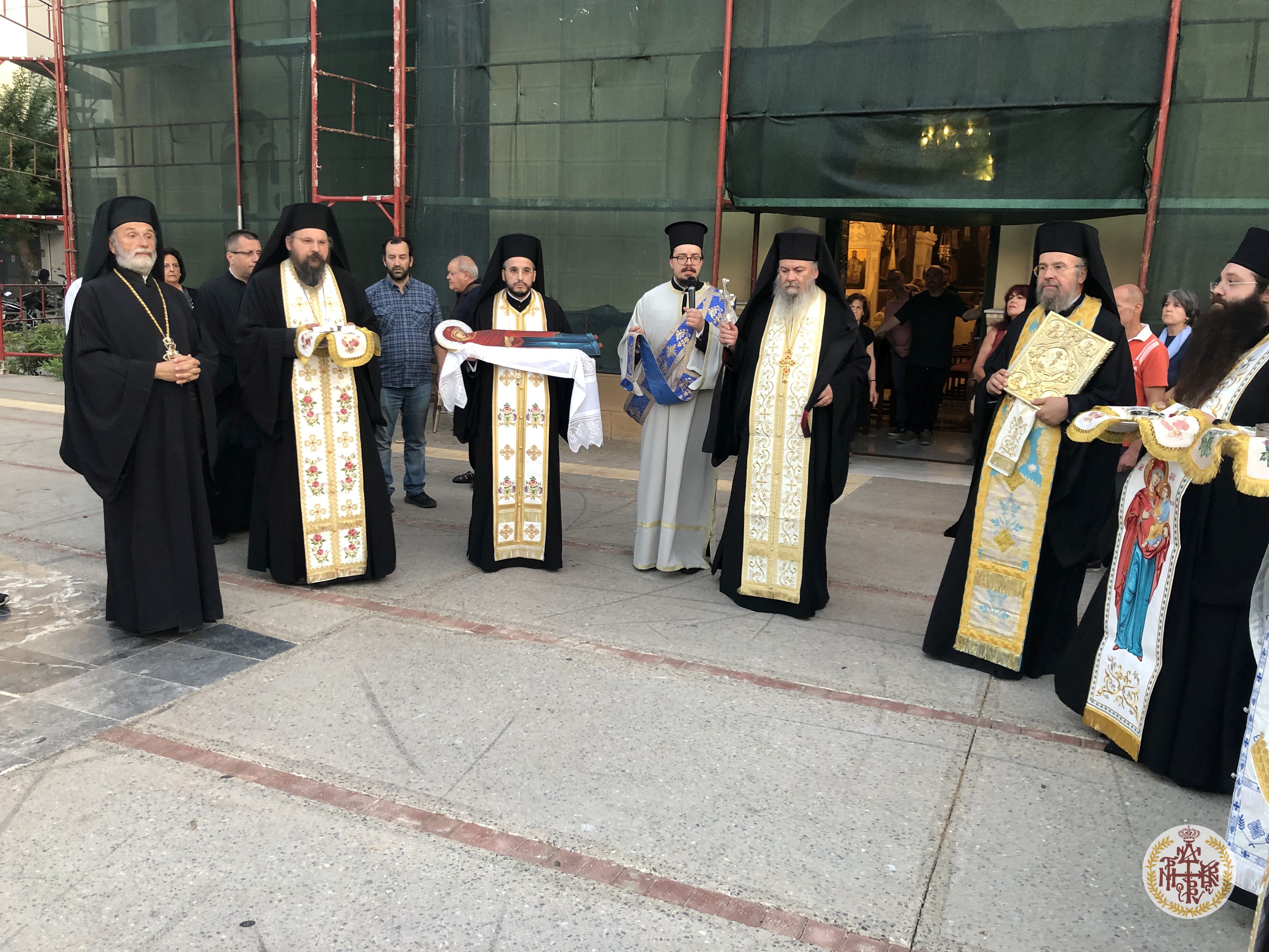 Ο ΜΕΘΕΟΡΤΟΣ ΕΣΠΕΡΙΝΟΣ,Η ΛΙΤΑΝΕΥΣΗ ΤΗΣ ΙΕΡΑΣ ΕΙΚΟΝΟΣ ΚΑΙ ΤΑ ΕΓΚΩΜΙΑ ΠΡΟΣ ΤΗΝ ΥΠΕΡΑΓΙΑ ΘΕΟΤΟΚΟ ,ΣΤΟΝ ΠΑΝΗΓΥΡΙΖΟΝΤΑ ΙΕΡΟ ΝΑΟ ΚΟΙΜΗΣΕΩΣ ΤΗΣ ΘΕΟΤΟΚΟΥ ΚΑΙΣΑΡΙΑΝΗΣ