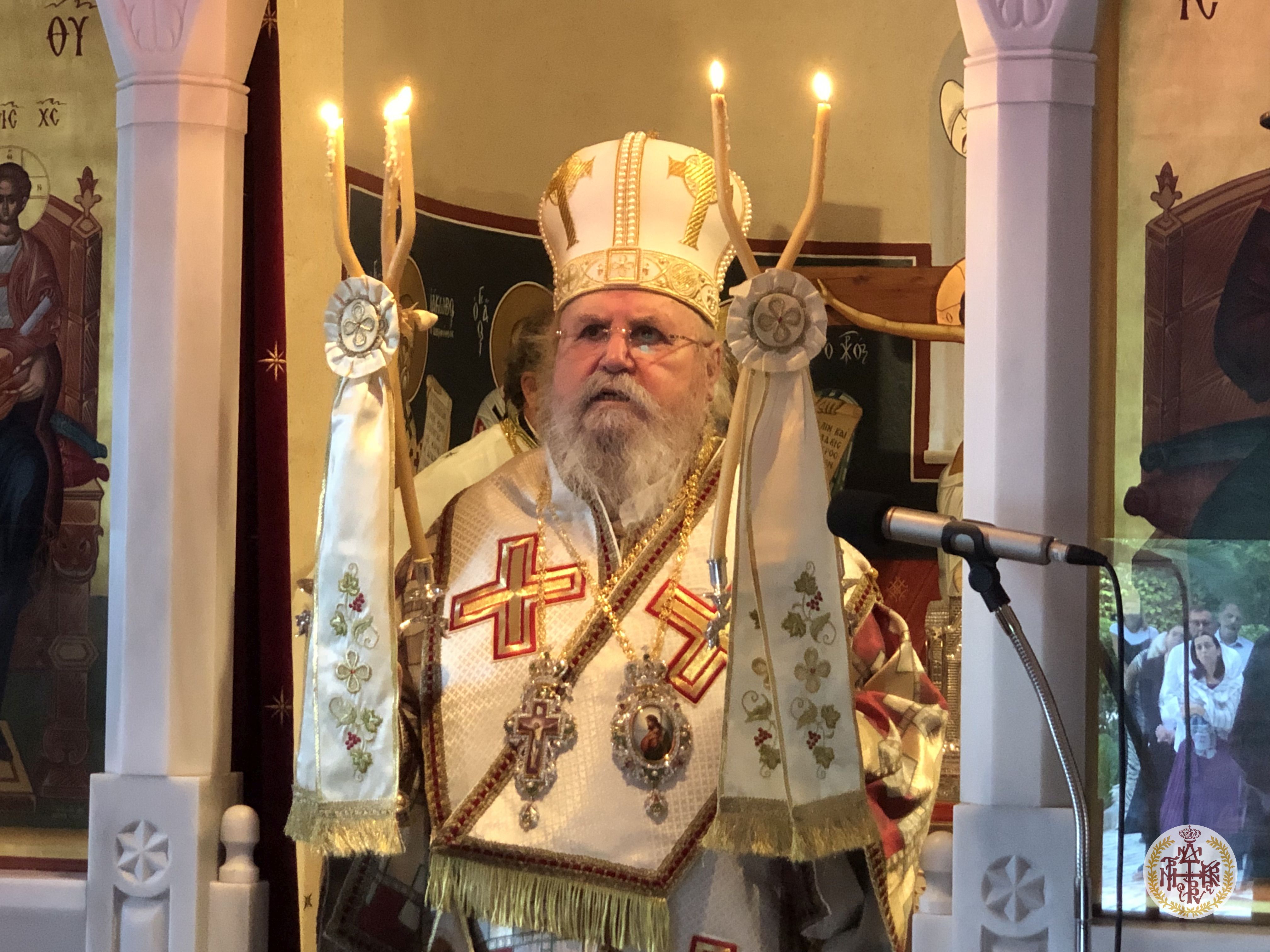 ΠΑΝΗΓΥΡΙΚΗ ΑΡΧΙΕΡΑΤΙΚΗ ΘΕΙΑ ΛΕΙΤΟΥΡΓΙΑ ΣΤΗΝ ΕΟΡΤΑΖΟΥΣΑ ΙΕΡΑ ΜΟΝΗ ΤΙΜΙΟΥ ΠΡΟΔΡΟΜΟΥ ΚΑΡΕΑ ΠΕΝΤΕΛΙΚΟΥ