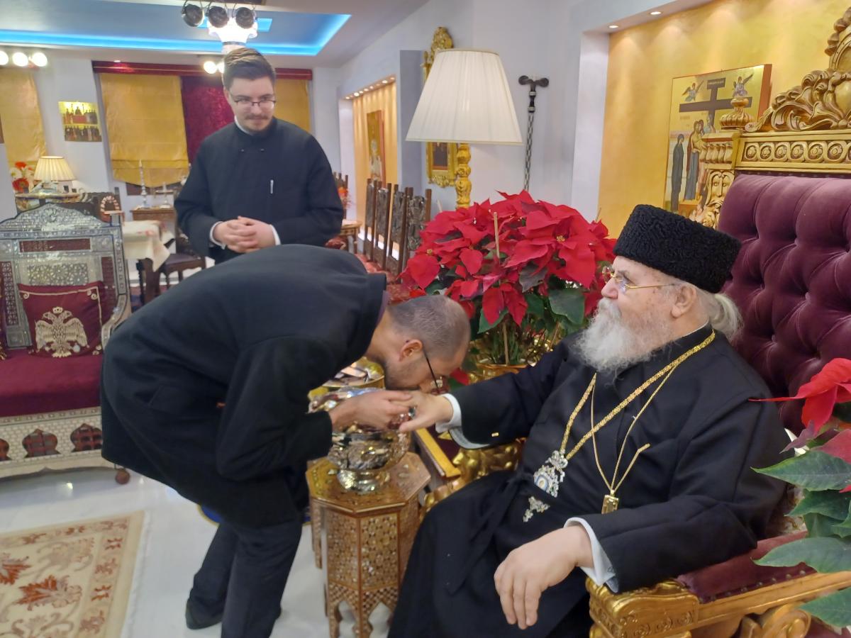 ΕΥΧΕΣ ΚΛΗΡΟΥ ΚΑΙ ΛΑΟΥ ΣΤΟΝ ΕΟΡΤΑΖΟΝΤΑ ΣΕΒΑΣΜΙΩΤΑΤΟ ΠΟΙΜΕΝΑΡΧΗ ΜΑΣ ΣΤΑ ΓΡΑΦΕΙΑ ΤΗΣ ΙΕΡΑΣ ΜΗΤΡΟΠΟΛΕΩΣ ΜΑΣ