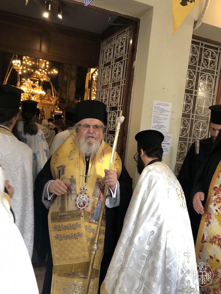 Η ΥΠΟΔΟΧΗ ΚΑΙ Η ΕΝΘΡΟΝΙΣΗ ΤΗΣ ΙΕΡΑΣ ΕΙΚΟΝΟΣ ΤΗΣ ΠΑΝΑΓΙΑΣ ΤΗΣ ΒΟΥΡΛΙΩΤΙΣΣΗΣ ΕΚ ΜΙΚΡΑΣ ΑΣΙΑΣ ΣΤΟΝ ΙΕΡΟ ΝΑΟ ΑΓΙΩΝ ΤΡΙΩΝ ΙΕΡΑΡΧΩΝ ΚΑΙΣΑΡΙΑΝΗΣ