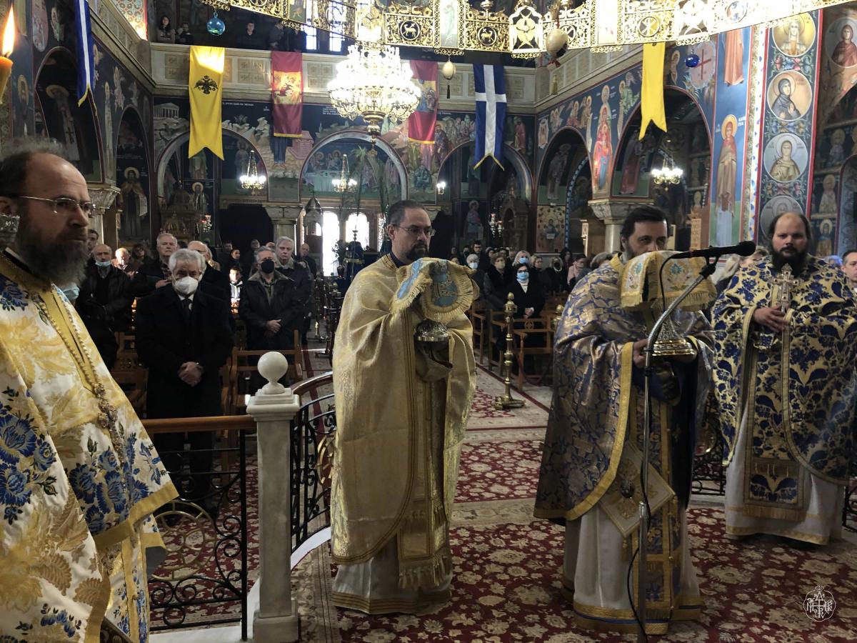 ΚΥΡΙΑΚΗ ΜΕΤΑ ΤΑ ΦΩΤΑ ΣΤΟΝ ΙΕΡΟ ΝΑΟ ΑΓΙΟΥ ΓΕΩΡΓΙΟΥ ΚΑΡΕΑ