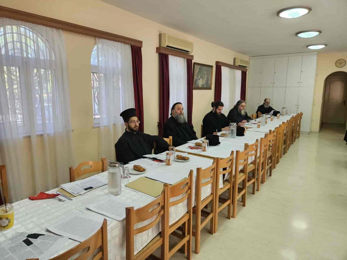 ΙΕΡΑΤΙΚΗ ΣΥΝΑΞΗ ΜΗΝΟΣ ΣΕΠΤΕΜΒΡΙΟΥ ΣΤΟ ΠΝΕΥΜΑΤΙΚΟ ΚΕΝΤΡΟ ΤΟΥ ΙΕΡΟΥ ΝΑΟΥ ΑΓΙΑΣ ΤΡΙΑΔΟΣ ΒΥΡΩΝΟΣ