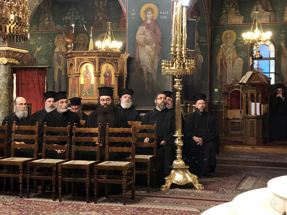 Ο Ε΄ ΚΑΤΑΝΥΚΤΙΚΟΣ ΕΣΠΕΡΙΝΟΣ ΣΤΟΝ ΜΗΤΡΟΠΟΛΙΤΙΚΟ ΙΕΡΟ ΝΑΟ ΑΓΙΟΥ ΝΙΚΟΛΑΟΥ ΚΑΙΣΑΡΙΑΝΗΣ