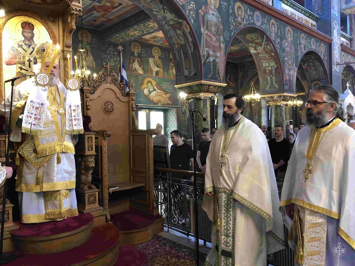 Η ΚΥΡΙΑΚΗ ΤΗΣ ΠΕΝΤΗΚΟΣΤΗΣ ΣΤΟΝ ΜΗΤΡΟΠΟΛΙΤΙΚΟ ΙΕΡΟ ΝΑΟ ΑΓΙΟΥ ΝΙΚΟΛΑΟΥ ΚΑΙΣΑΡΙΑΝΗΣ